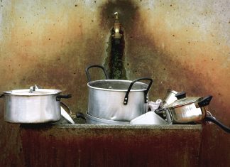 Dirty Dishes, Happier Marriages and Servant Leadership