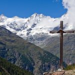 Pope Francis on Palm Sunday: Lift your eyes to the cross in Holy Week