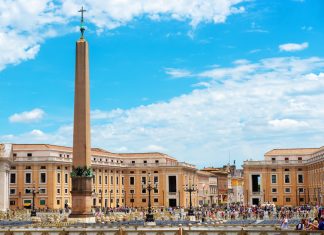 Pope Francis launches 2-year synodal path with call to ‘encounter, listen, and discern’