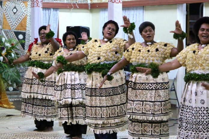 Fiji-PhotoByMarceloSchneider_2001_Fijian_ceremony44